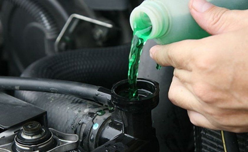 What kind of car coolant is good? 1